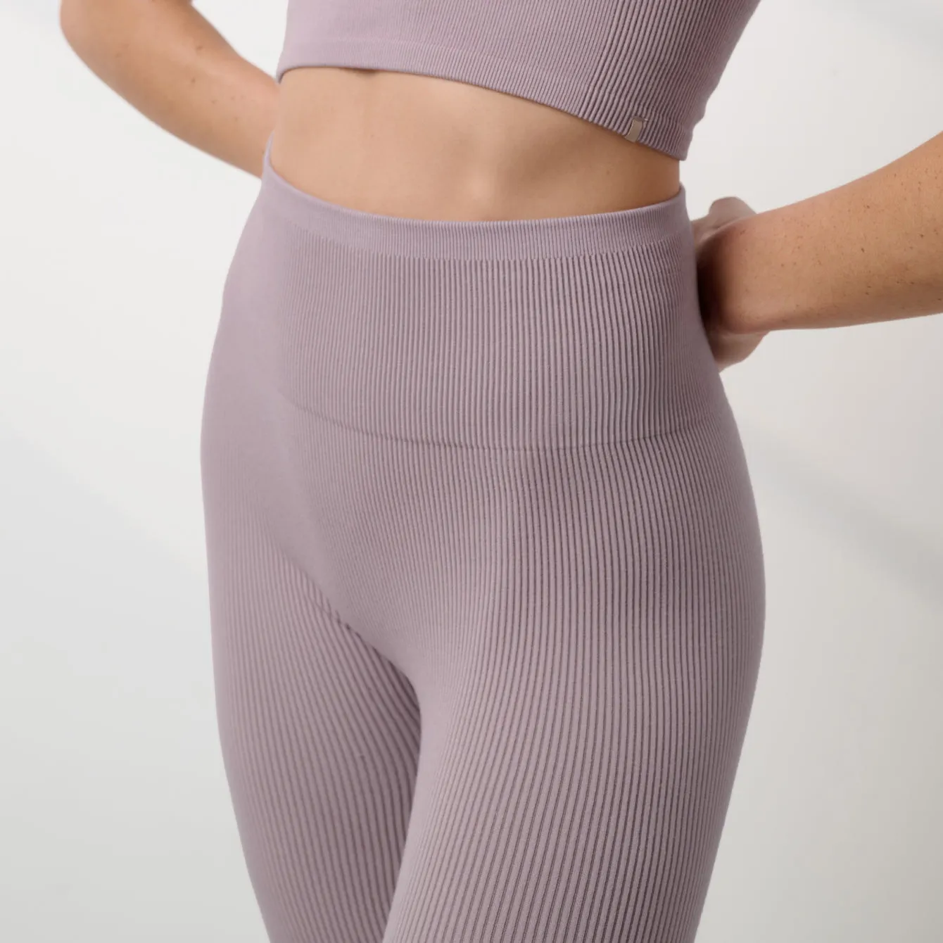 Seamless Modal Flow Legging sold by lunya product image thumbnail 3