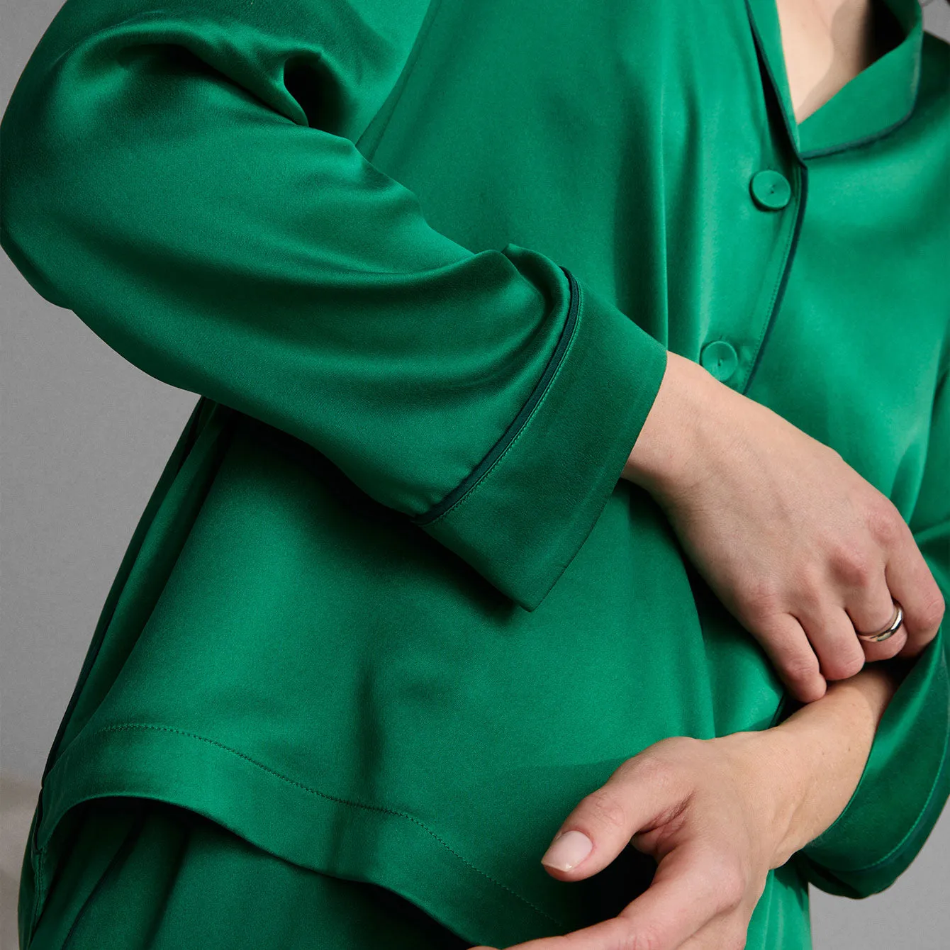 Washable Silk Piped Long Sleeve Pant Set sold by lunya product image thumbnail 2