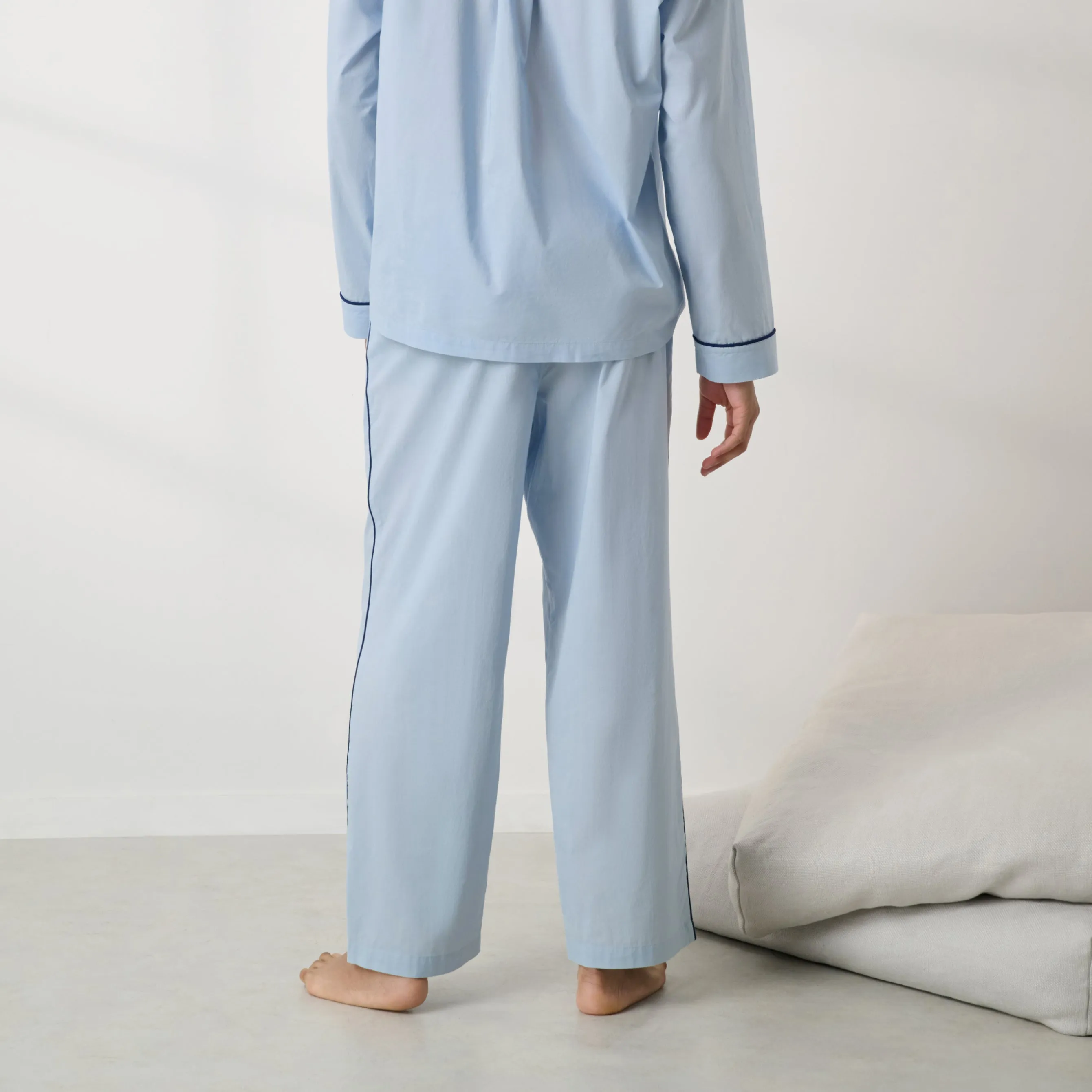 Men's Airy Cotton Piped Pant sold by lunya product image thumbnail 4