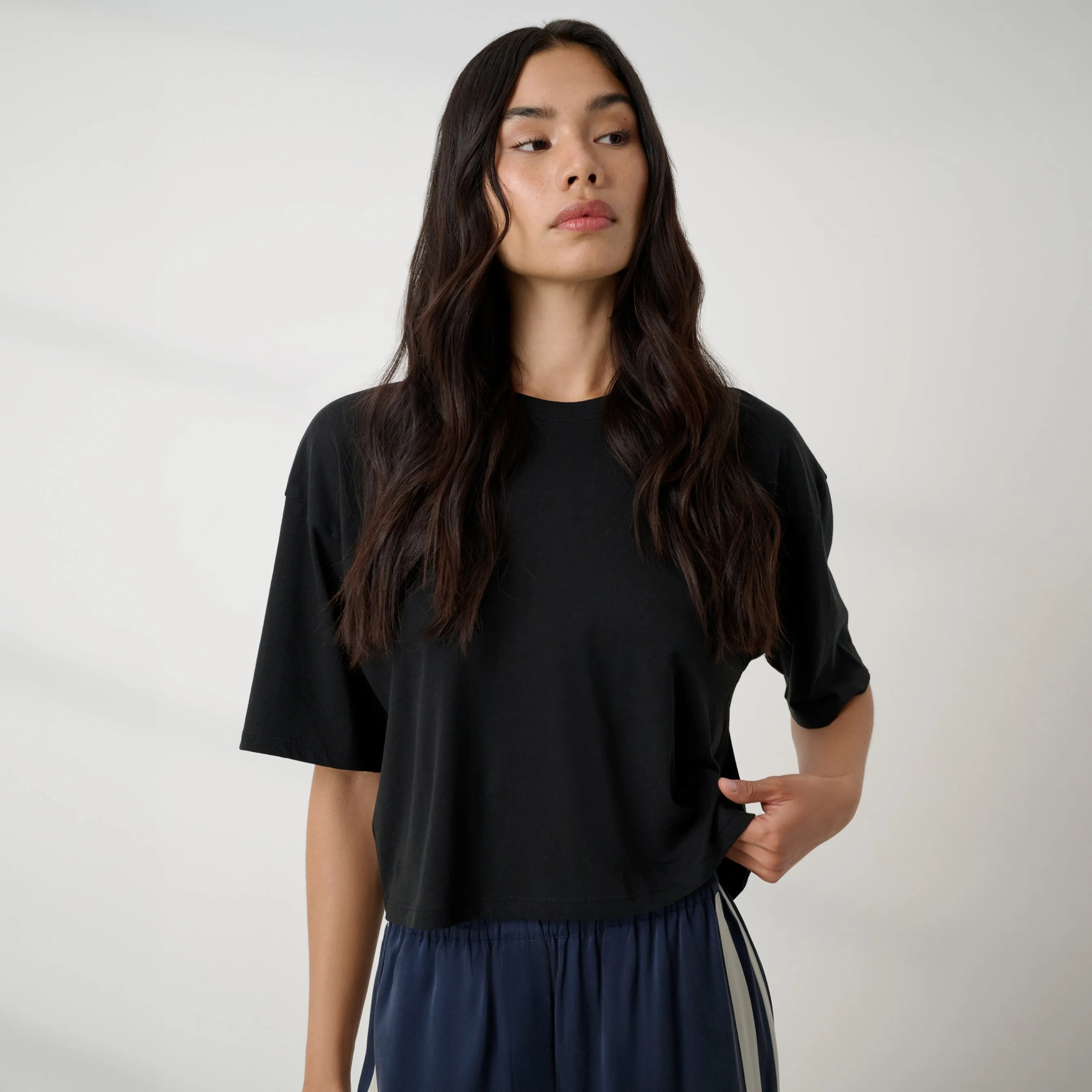 Organic Pima Cropped Easy Tee sold by lunya product image thumbnail 2