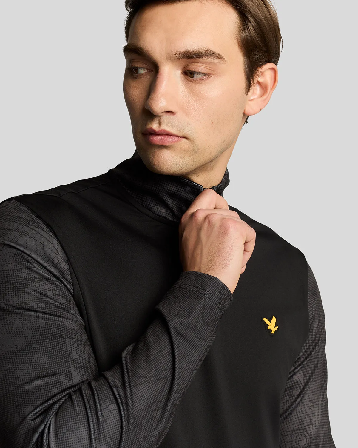 Golf Printed Contour Midlayer sold by Lyle & Scott product image thumbnail 4
