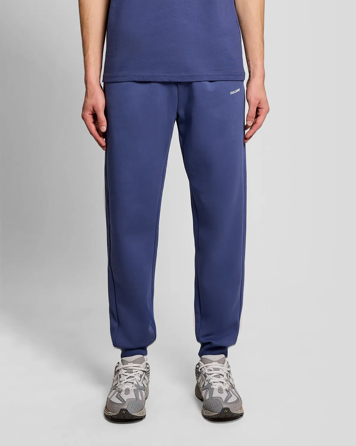 Cotton Blend Script Jogger sold by Lyle & Scott product image thumbnail 2