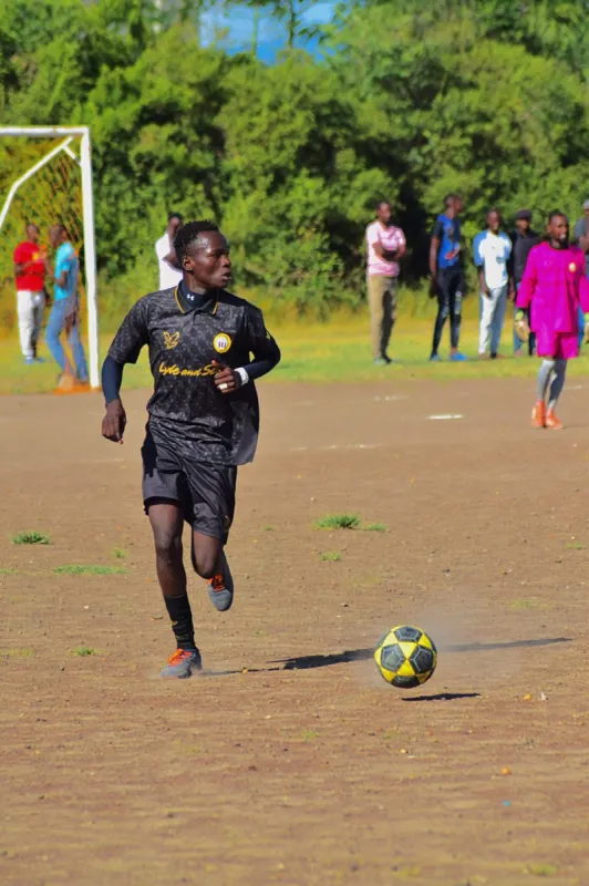 KITS FOR CLUBS 1 sold by Lyle & Scott