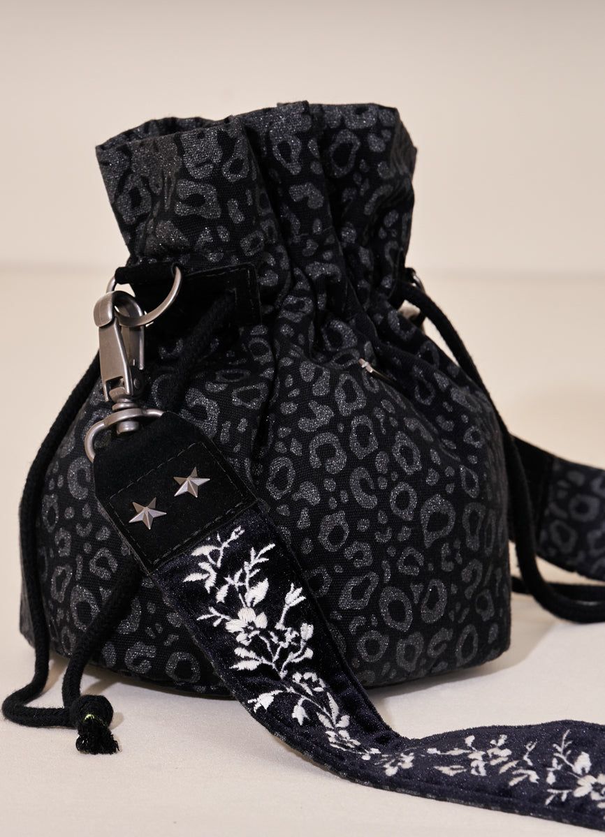 Maaji Onyx Mia Tote Bag sold by Maaji product image thumbnail 3