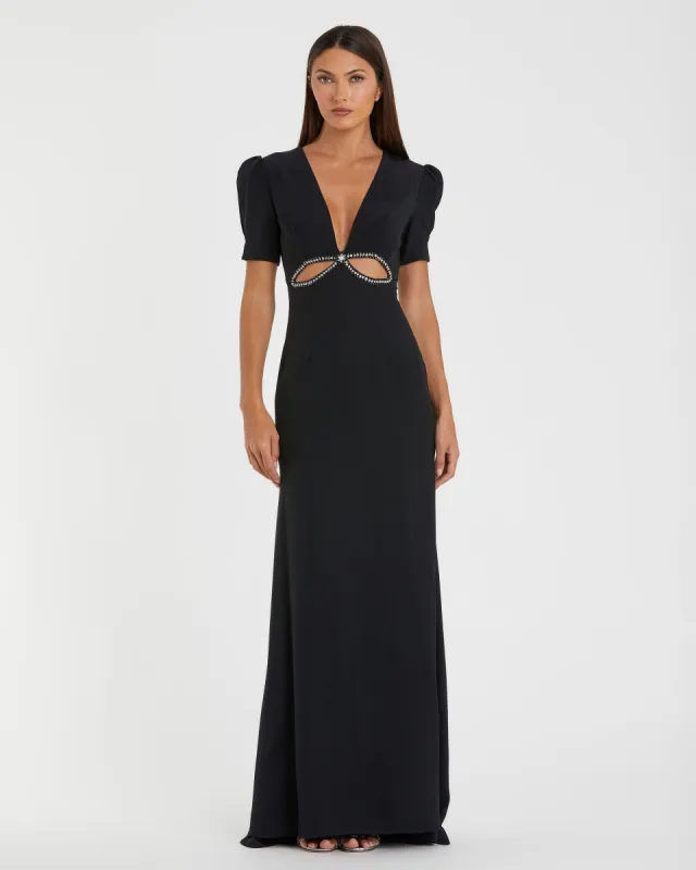 Mac Duggal ★ Navy Shimmering Pleated Sleeveless Gown Mac Duggal Shimmering Georgette Pleated Sleeveless Gown