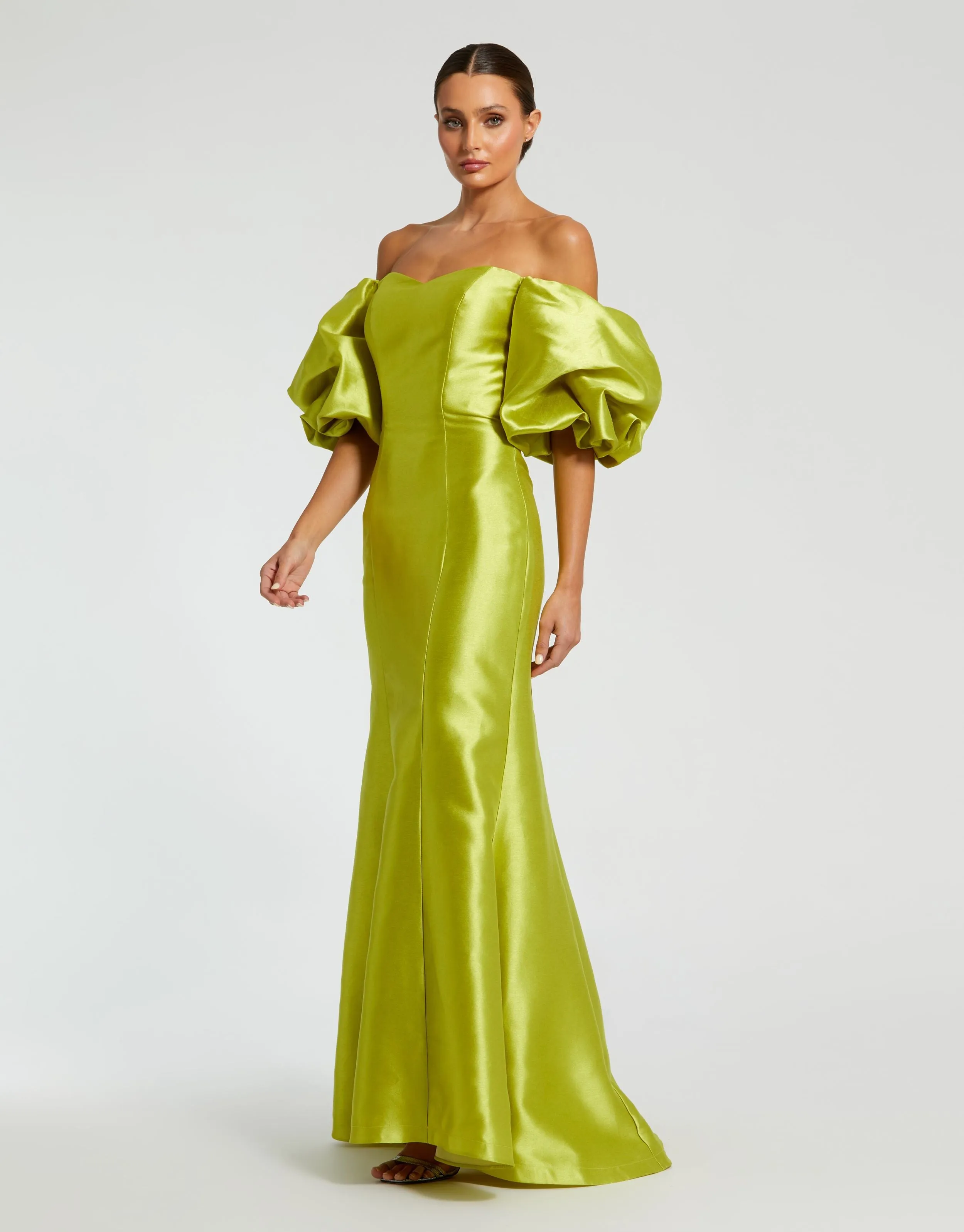 Green Sweetheart Off The Shoulder Puff Sleeve Gown sold by Mac Duggal product image thumbnail 3