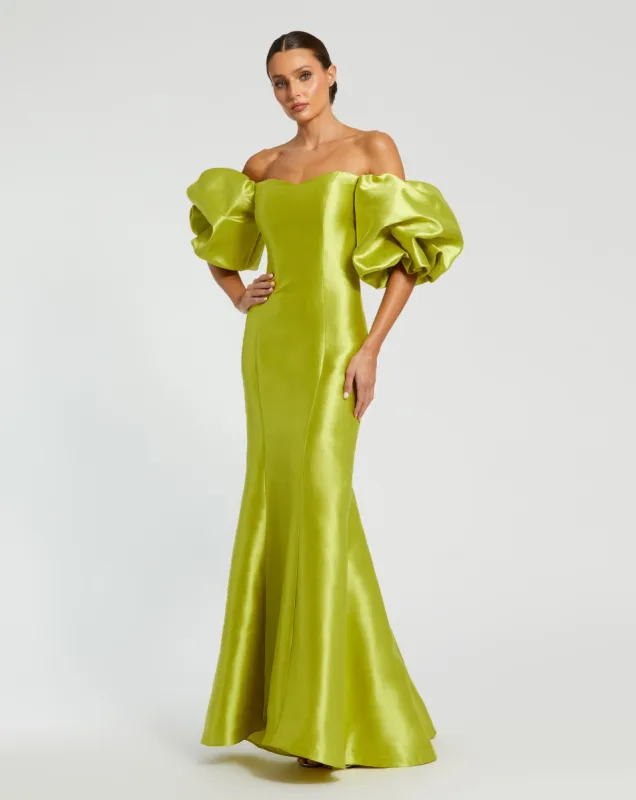 Green Sweetheart Off The Shoulder Puff Sleeve Gown sold by Mac Duggal