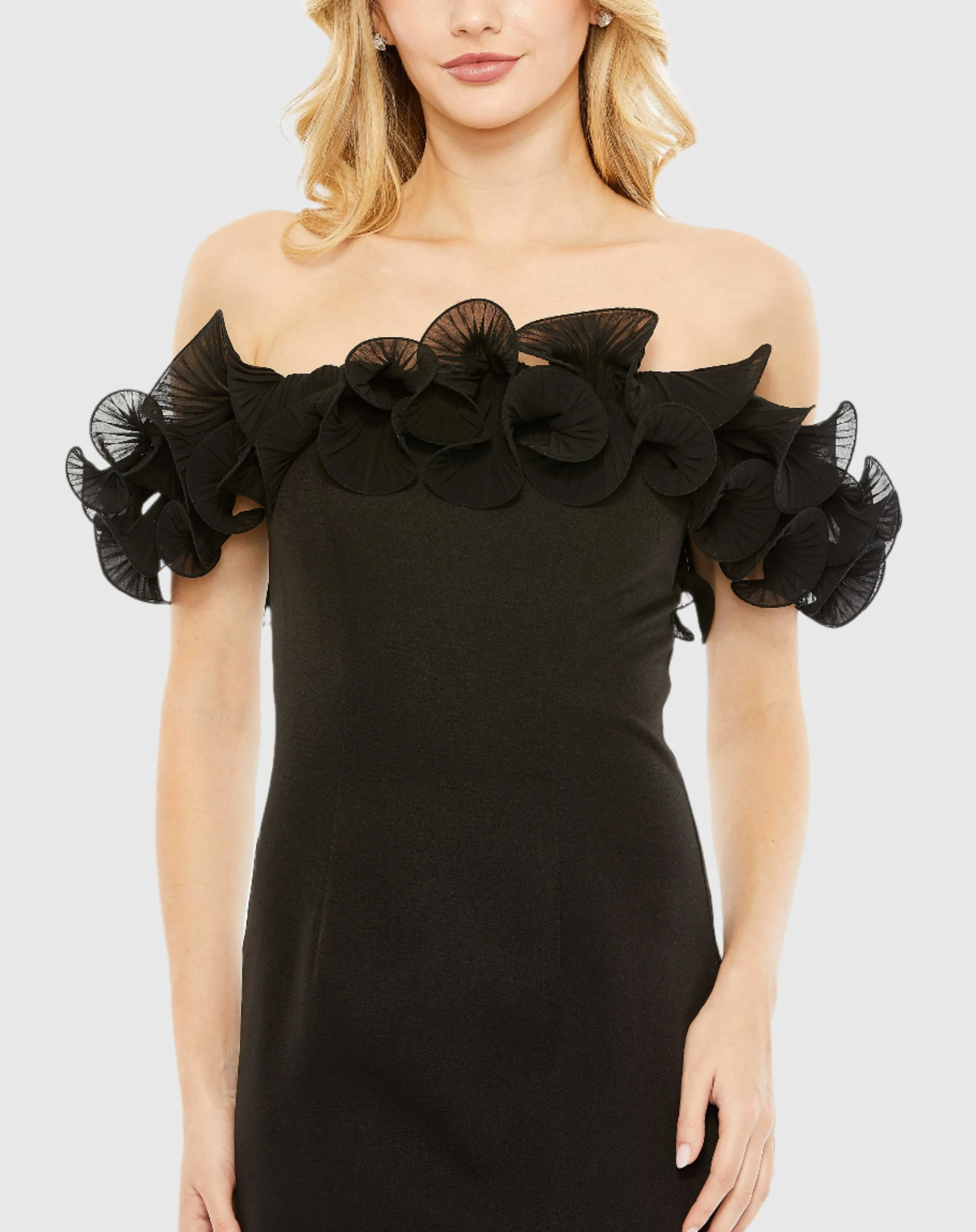 Black Off the Shoulder Ruffle Detail Column Gown sold by Mac Duggal product image thumbnail 2