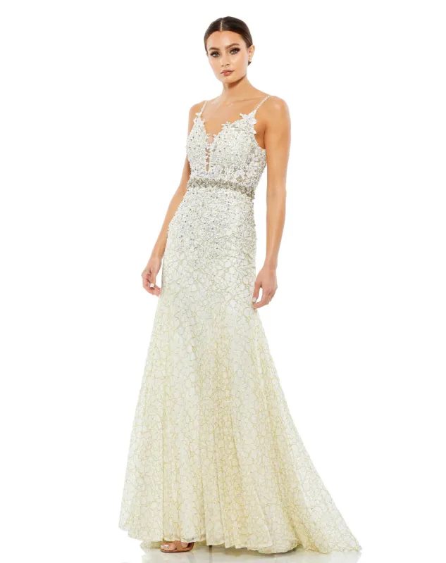 White Applique Sleeveless Plunge Neck Trumpet Gown sold by Mac Duggal