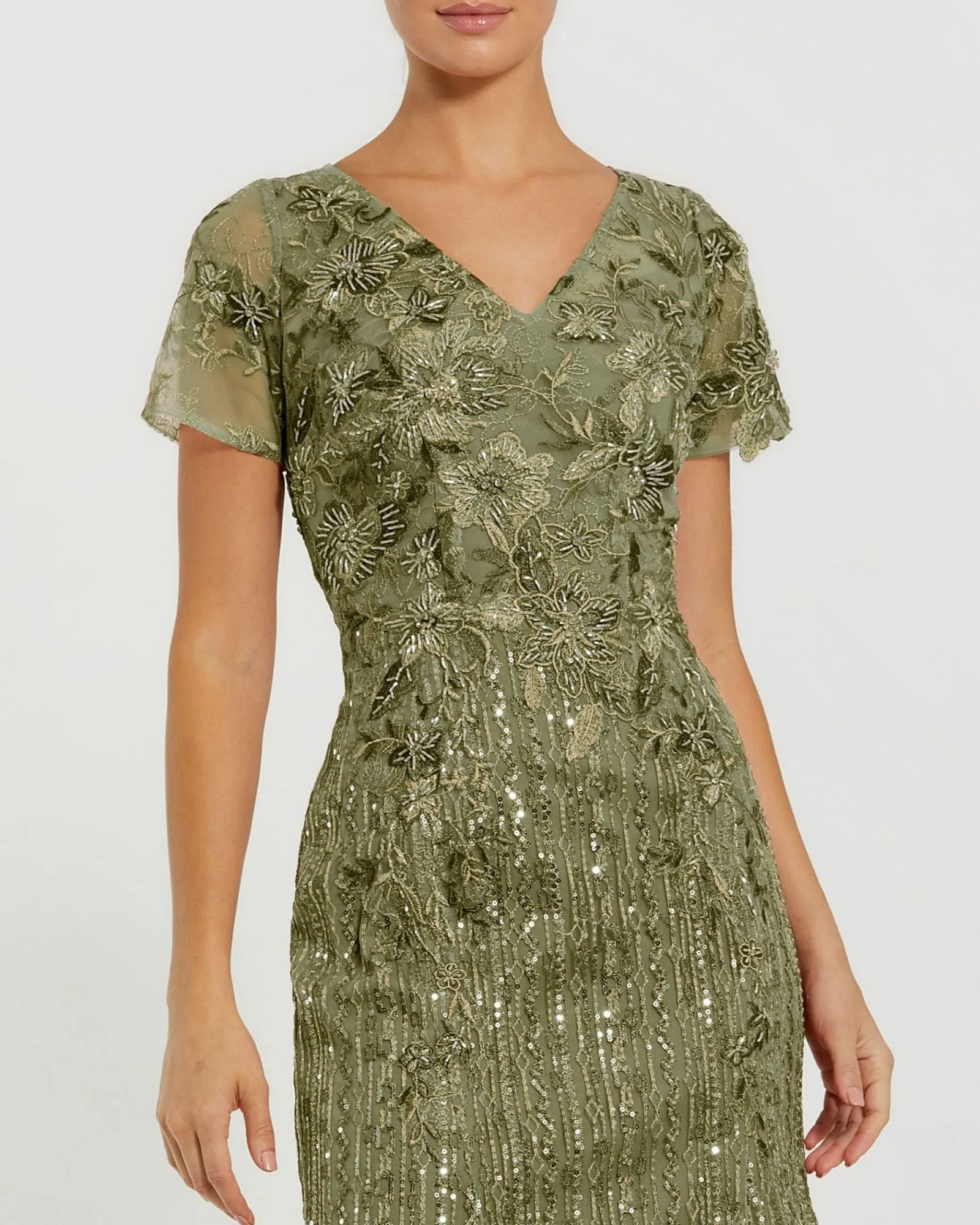 Green Embellished V Neck Cap Sleeve Trumpet Gown sold by Mac Duggal product image thumbnail 2