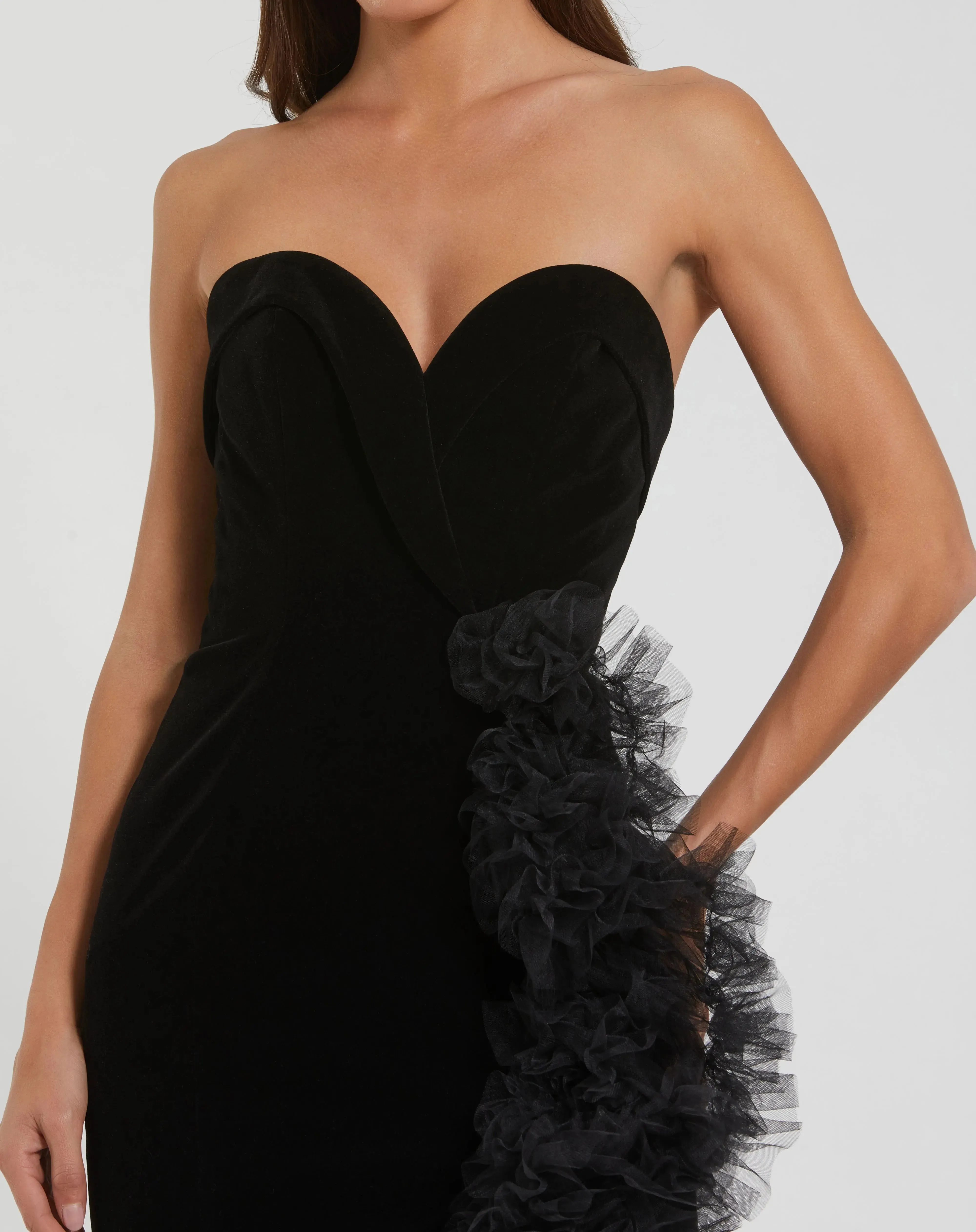 Black Strapless Velvet Mermaid Gown sold by Mac Duggal product image thumbnail 2