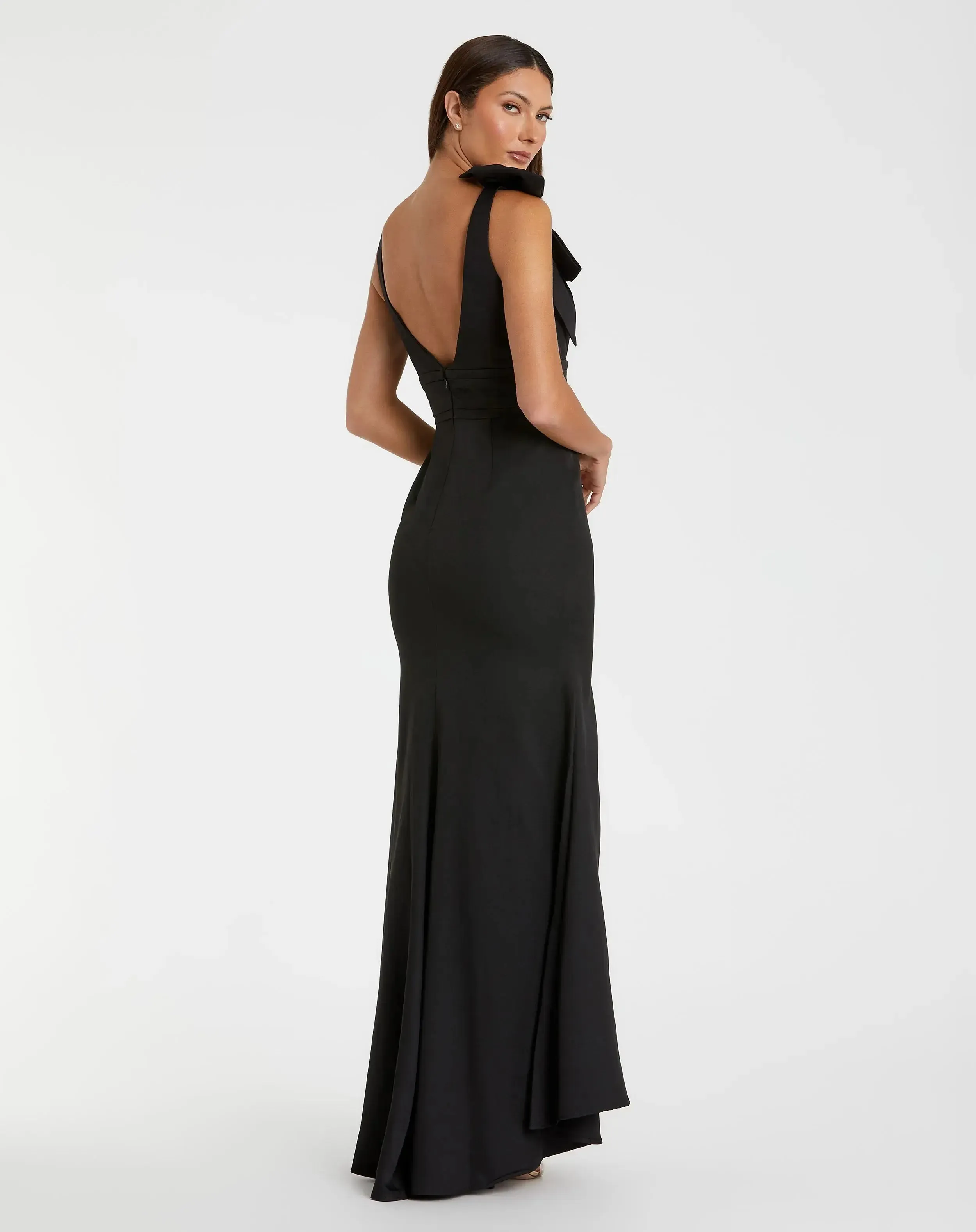 Petite Black Sleeveless V Neck Bow Detail Mermaid Gown sold by Mac Duggal product image thumbnail 3