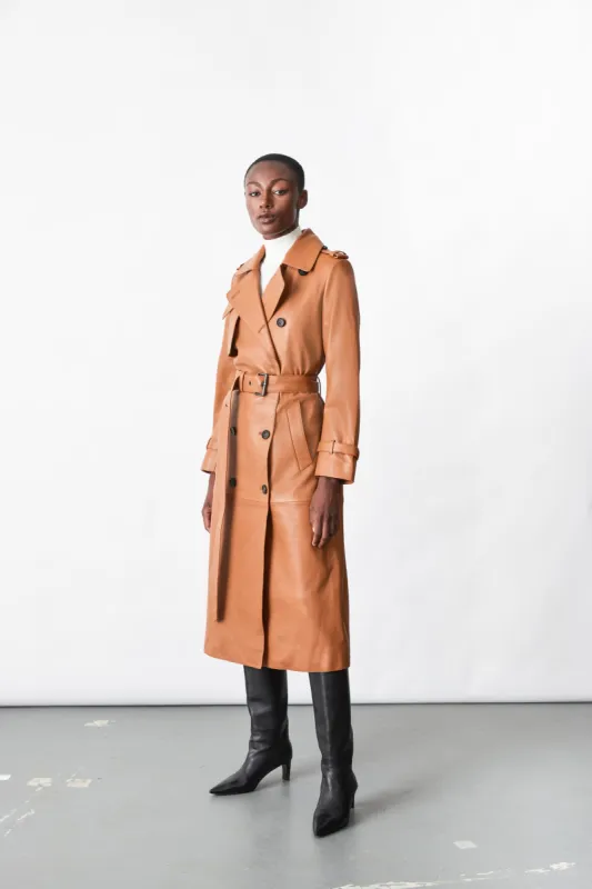 GAEL sold by Mackage