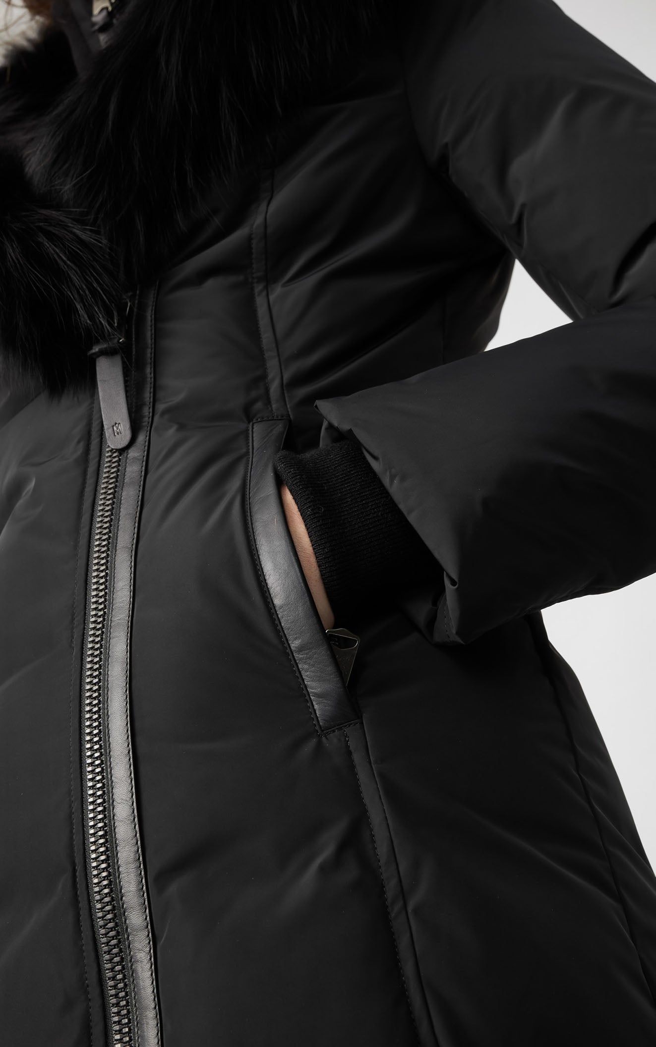 KAY-XR sold by Mackage product image thumbnail 2