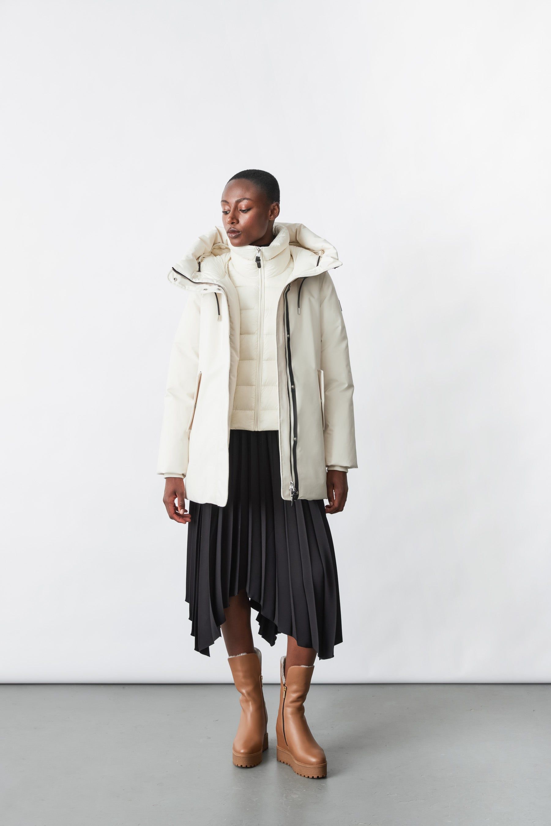 KINSLEE-NF sold by Mackage