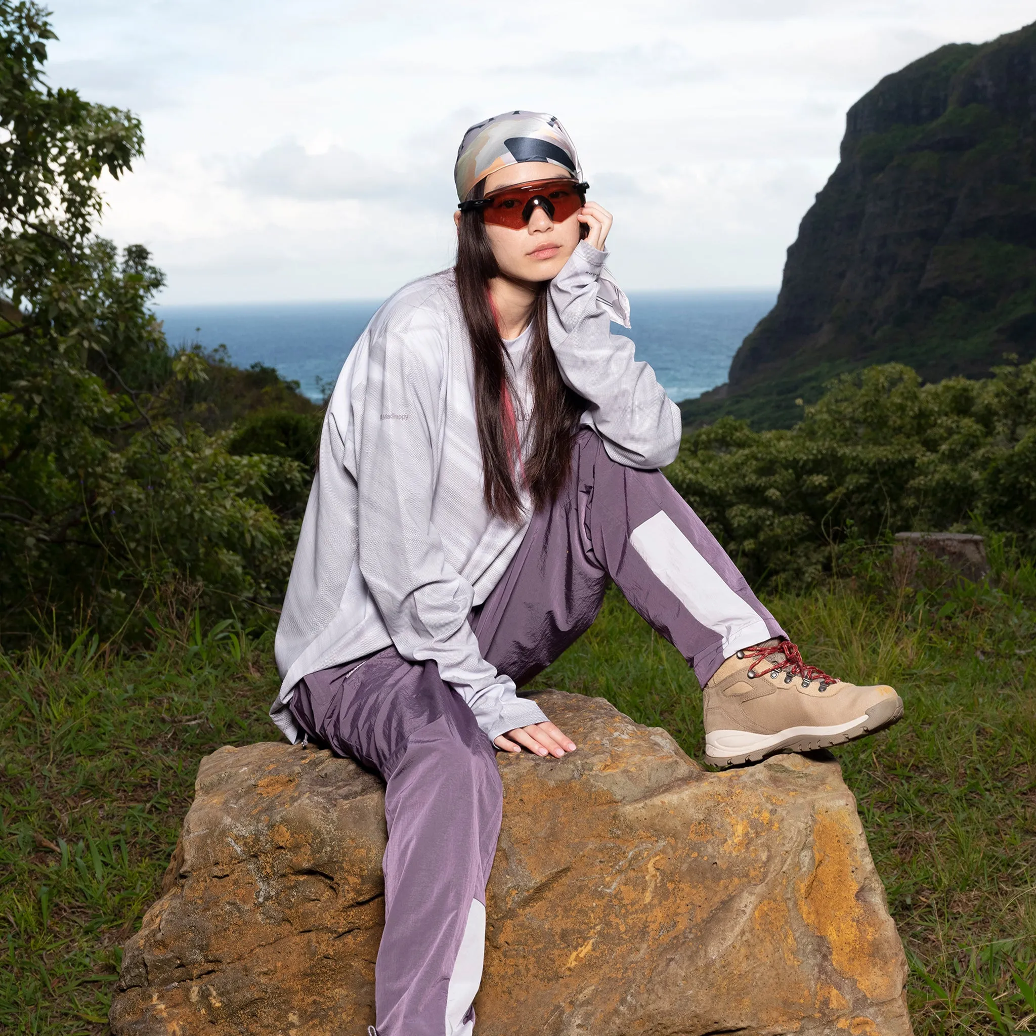 Columbia Sun Deflector Summerdry Shirt sold by Madhappy product image thumbnail 2