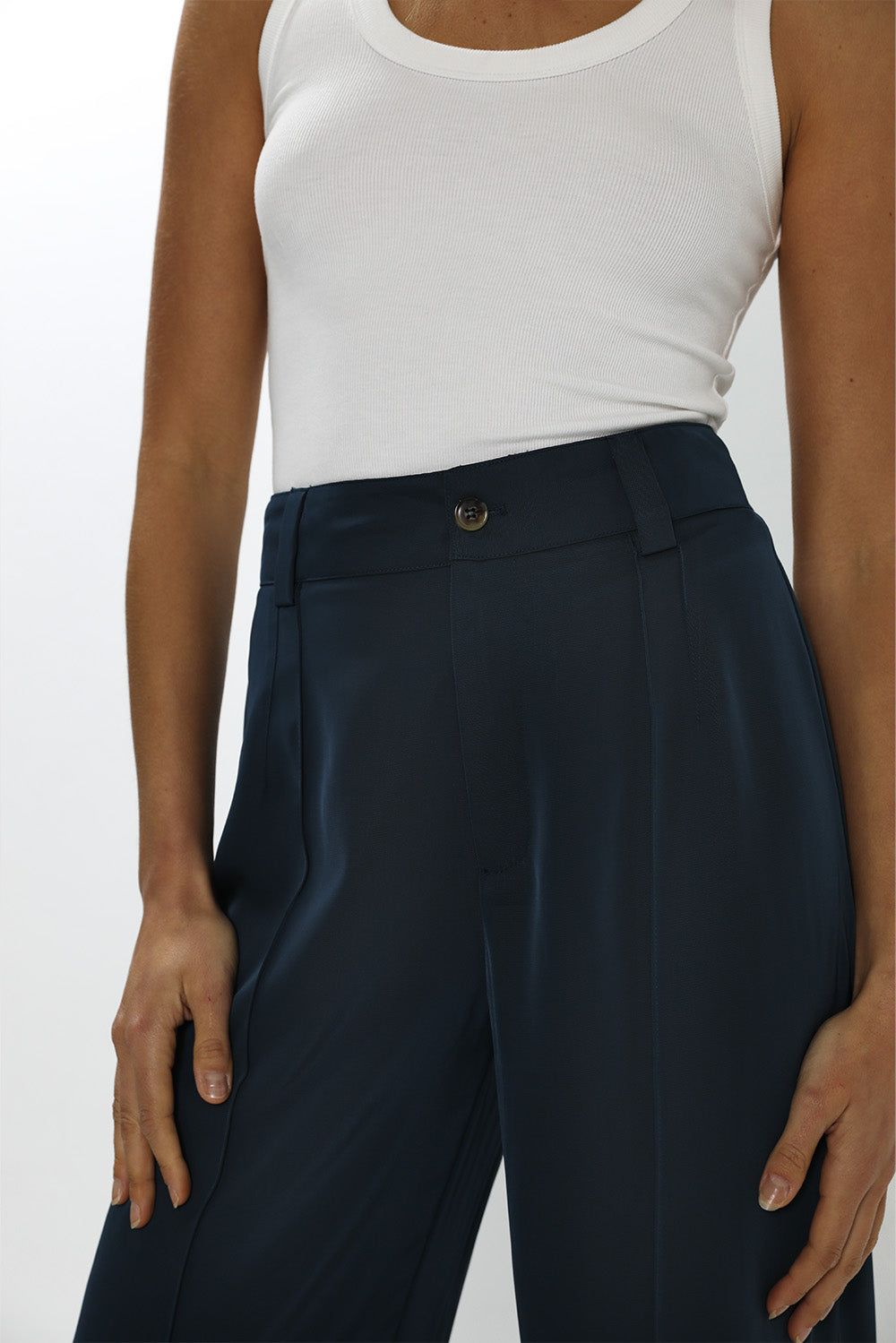 Giselle Pants | Ink sold by Madison product image thumbnail 7