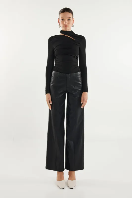 Franklin Top | Black sold by Madison