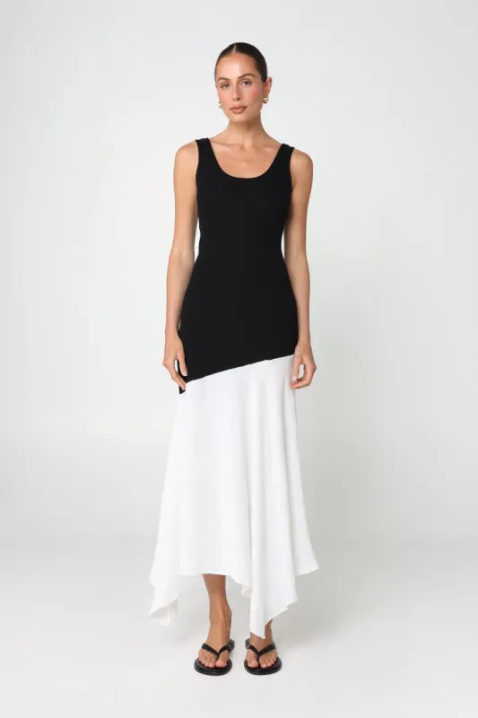 Kaisha Maxi Dress | Black/White sold by Madison