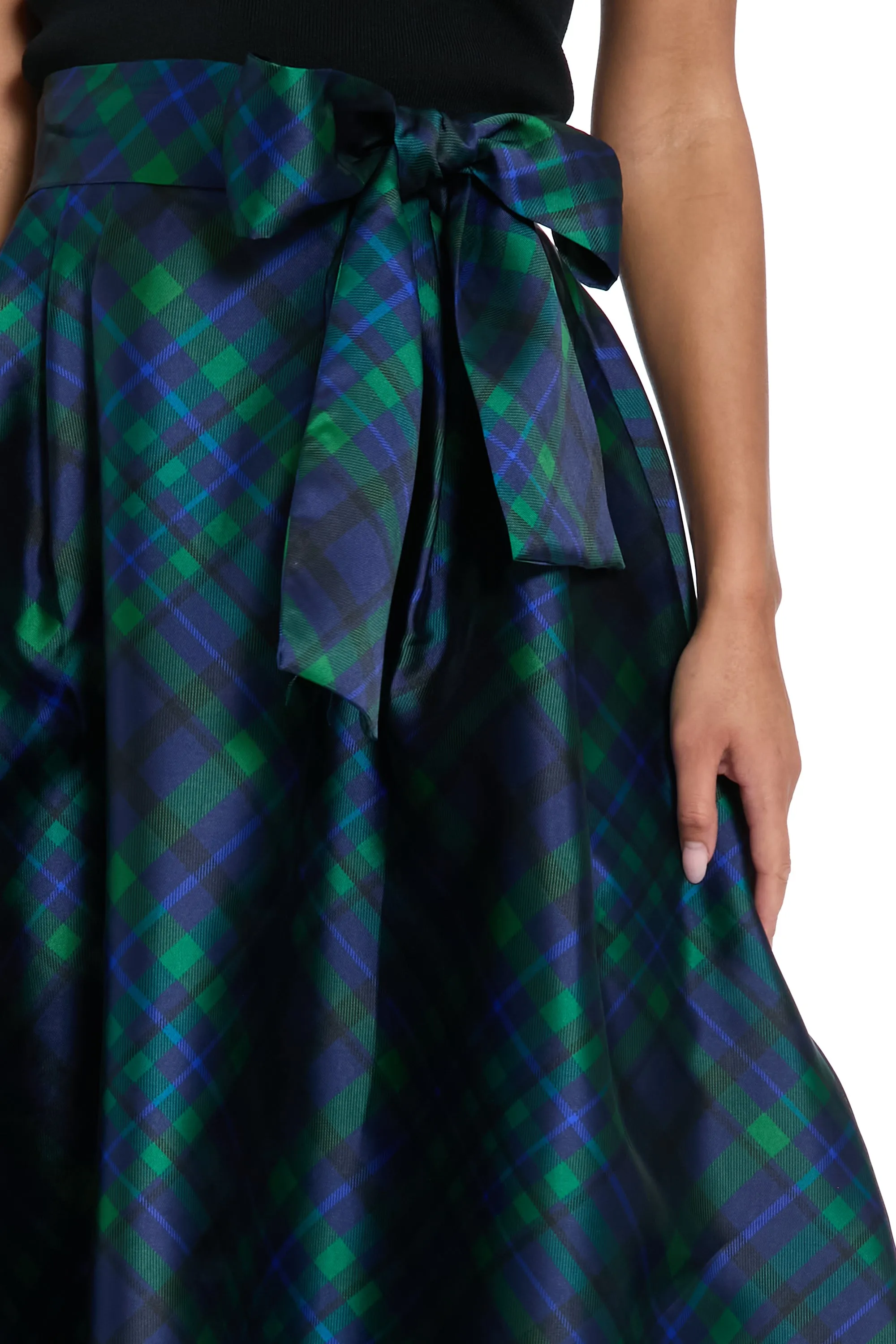 Roosevelt Voluminous Plaid Tie-Front Skirt sold by Maggy London product image thumbnail 4