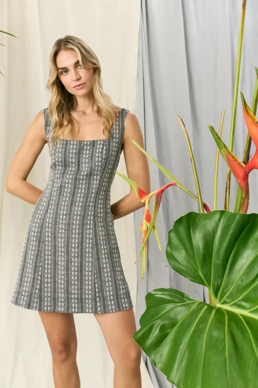 Louis sold by Maggy London