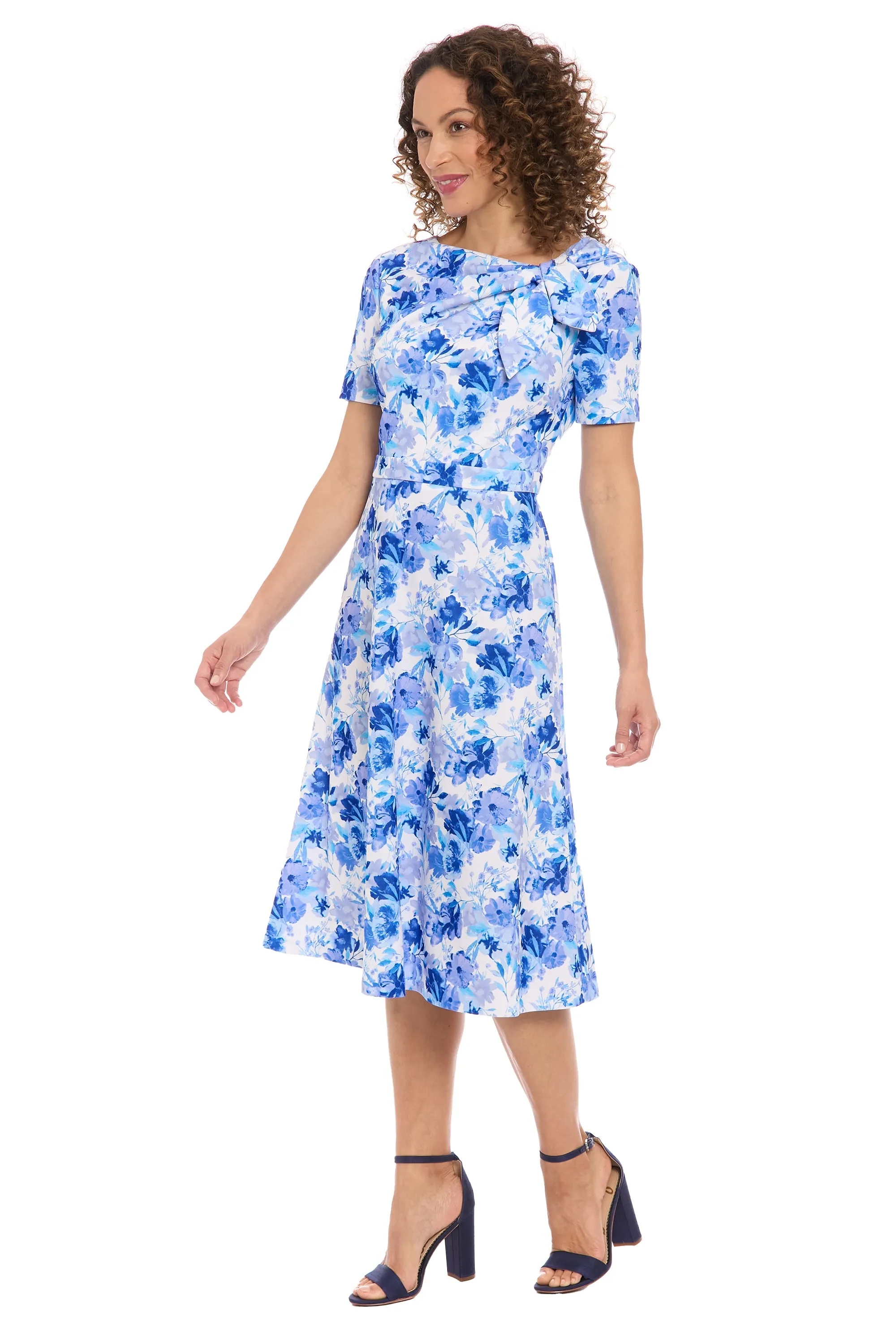 Colleen in Watercolor Bouquet - FINAL SALE sold by Maggy London product image thumbnail 3