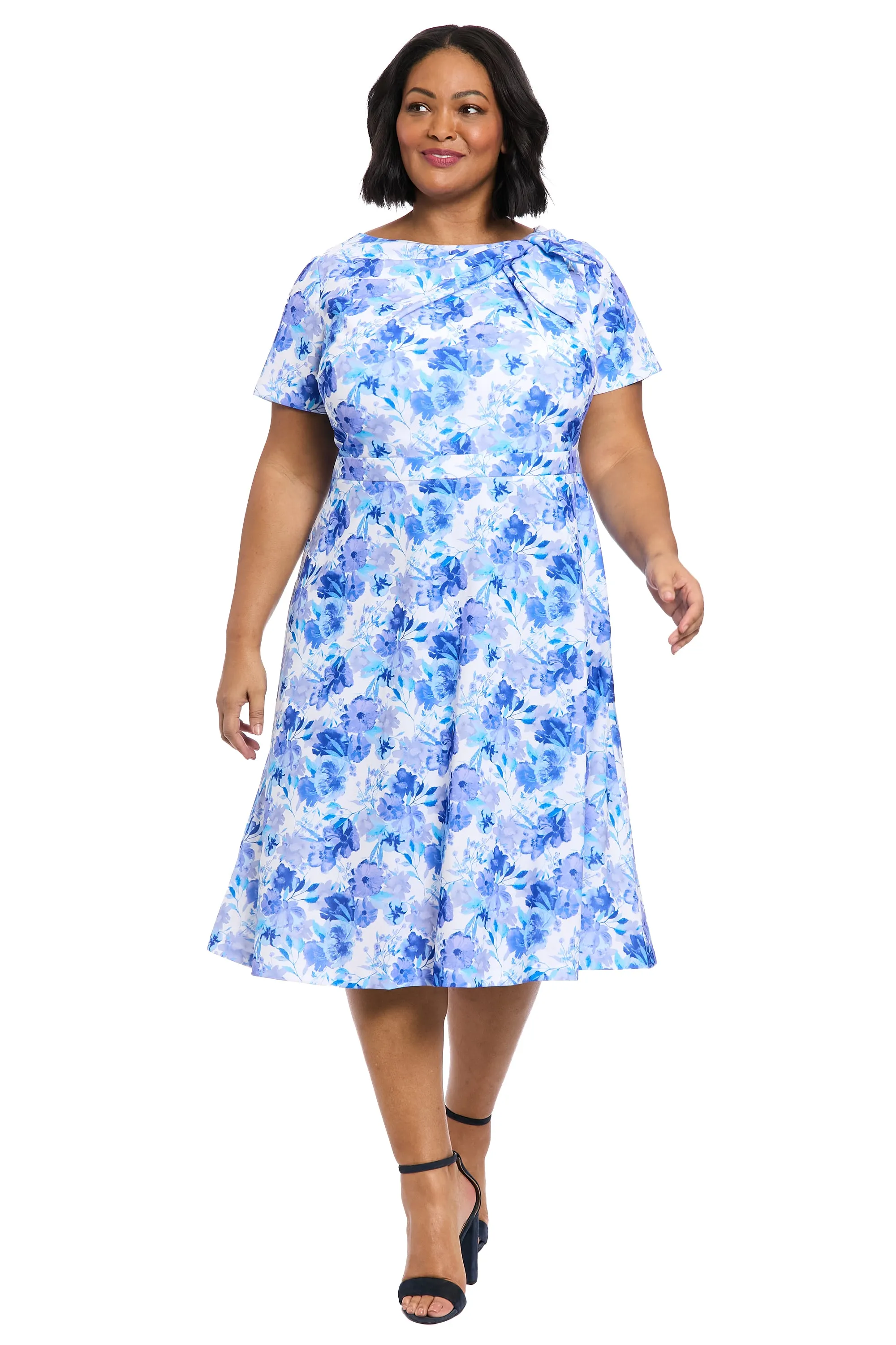 Colleen in Watercolor Bouquet - FINAL SALE sold by Maggy London product image thumbnail 5