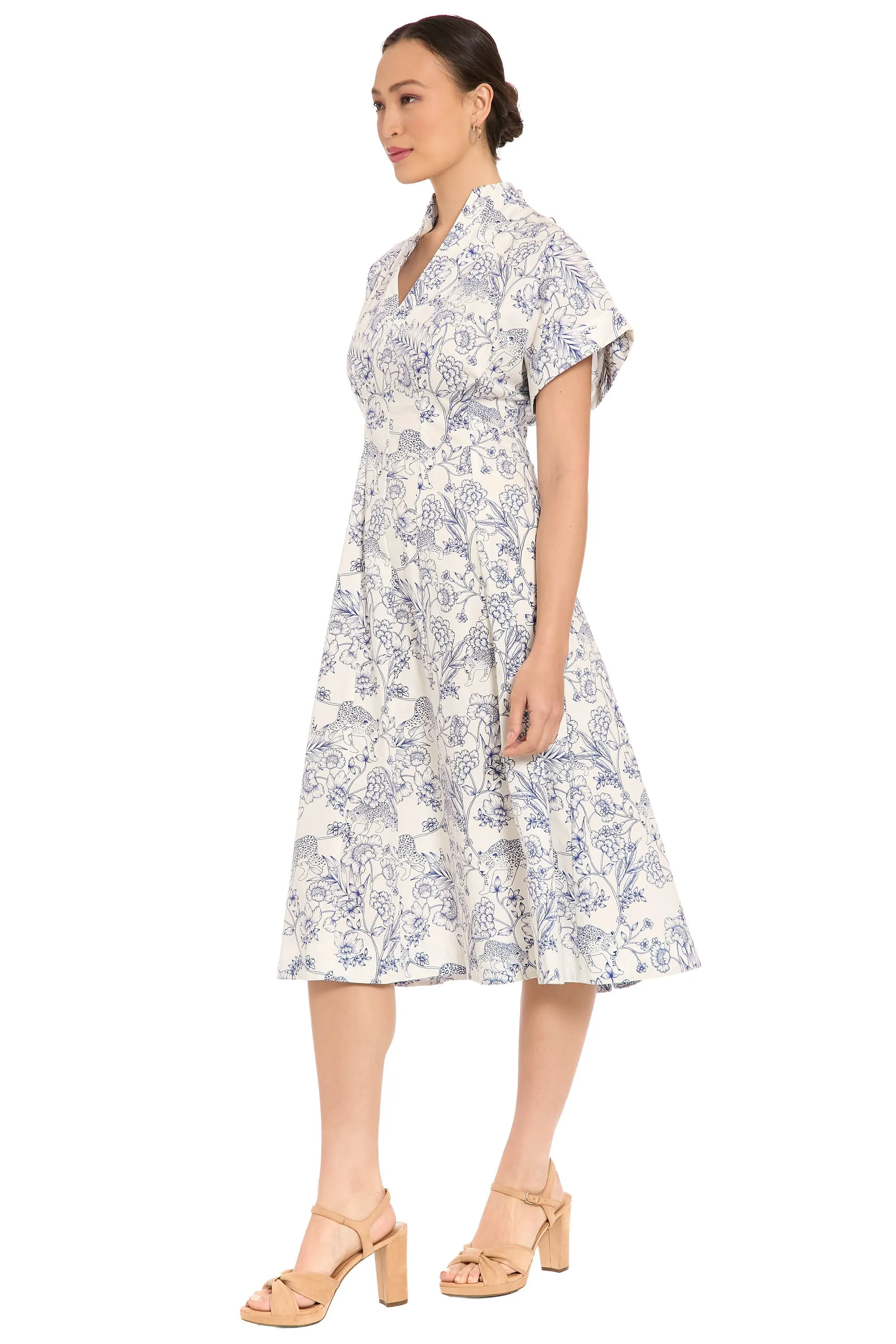 Ysabela Short Sleeve Pleated Fit Midi sold by Maggy London product image thumbnail 3