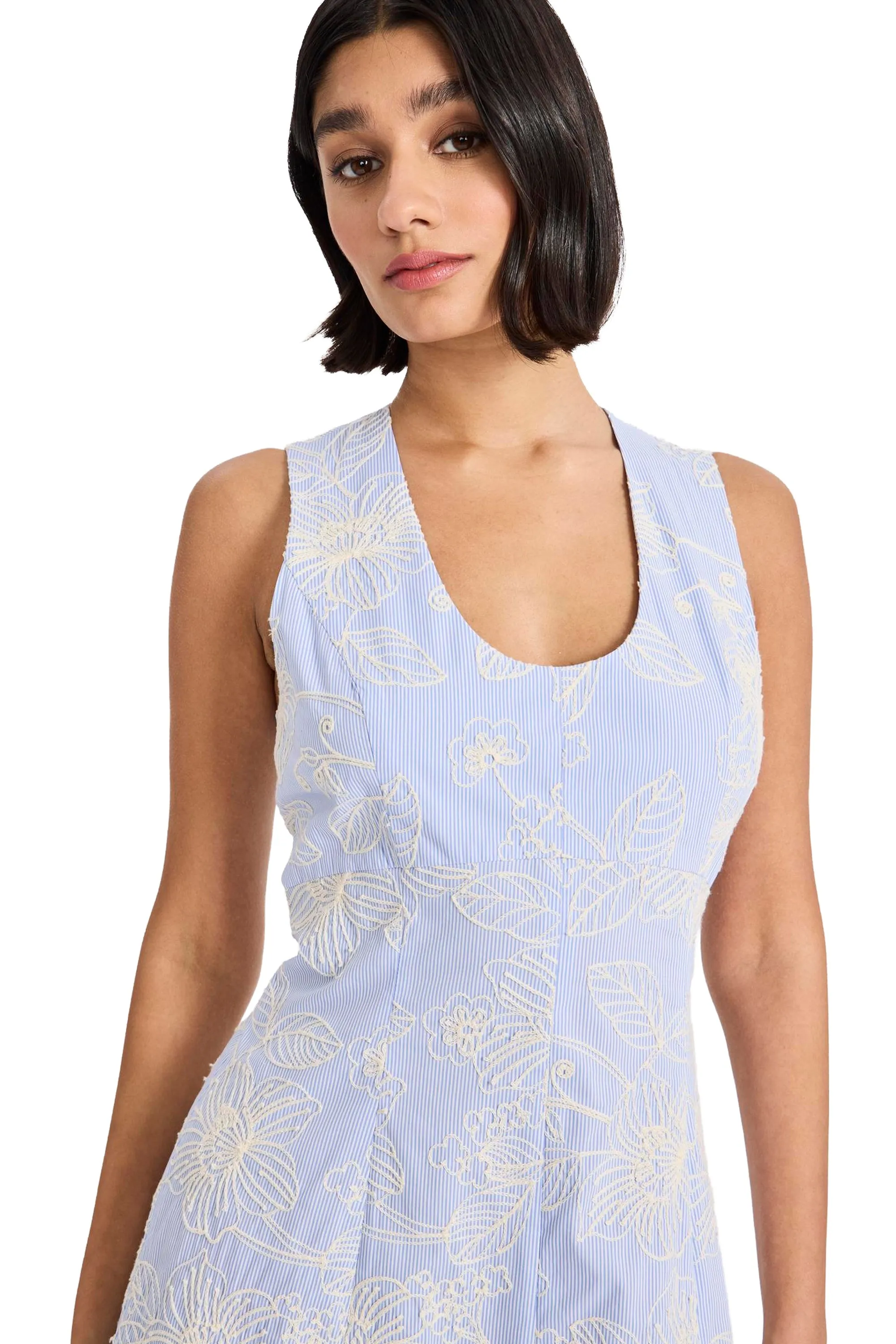 Talullah Sleeveless Scoop Neck Dress sold by Maggy London product image thumbnail 4