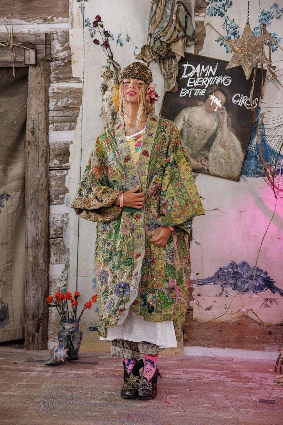 Kontessa Kimono sold by Magnolia Pearl