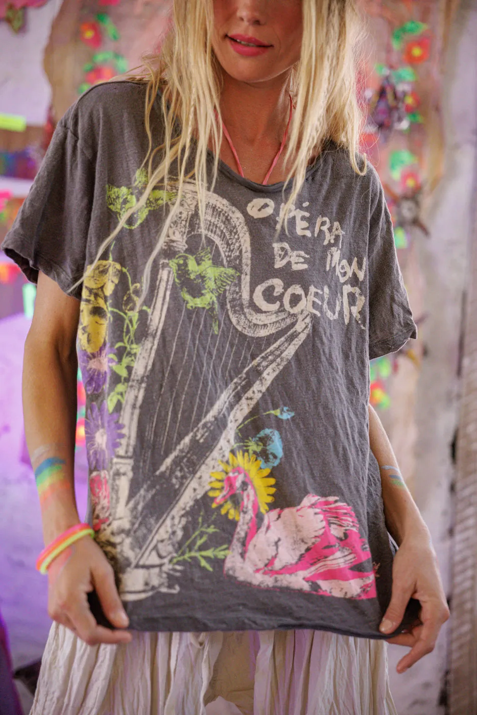 Opera De Mon Coeur Tee sold by Magnolia Pearl product image thumbnail 2