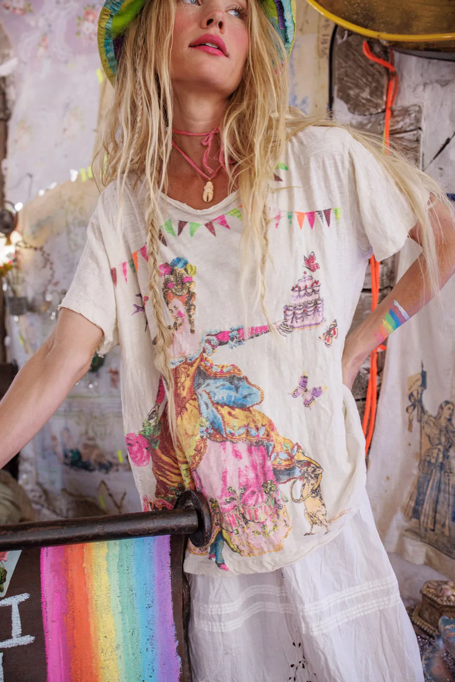 Queens Cake Tee sold by Magnolia Pearl product image thumbnail 2