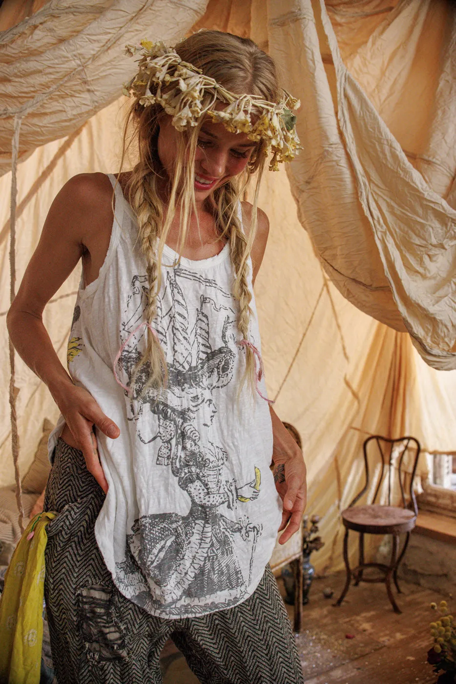 Bananas Por Vida Lana Tank sold by Magnolia Pearl product image thumbnail 2