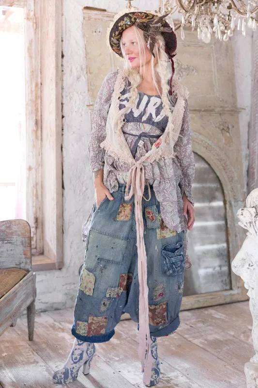 Appliqué Faustine Wrap made by Magnolia Pearl