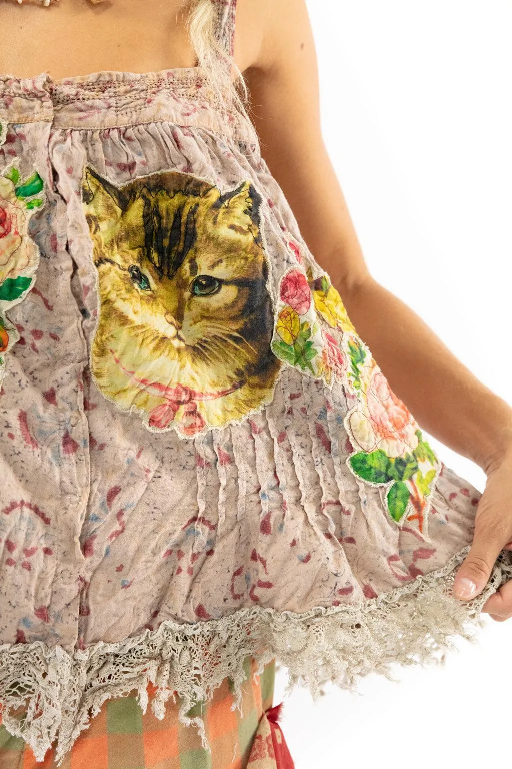 Appliqué Cat Amor Tank sold by Magnolia Pearl product image thumbnail 2