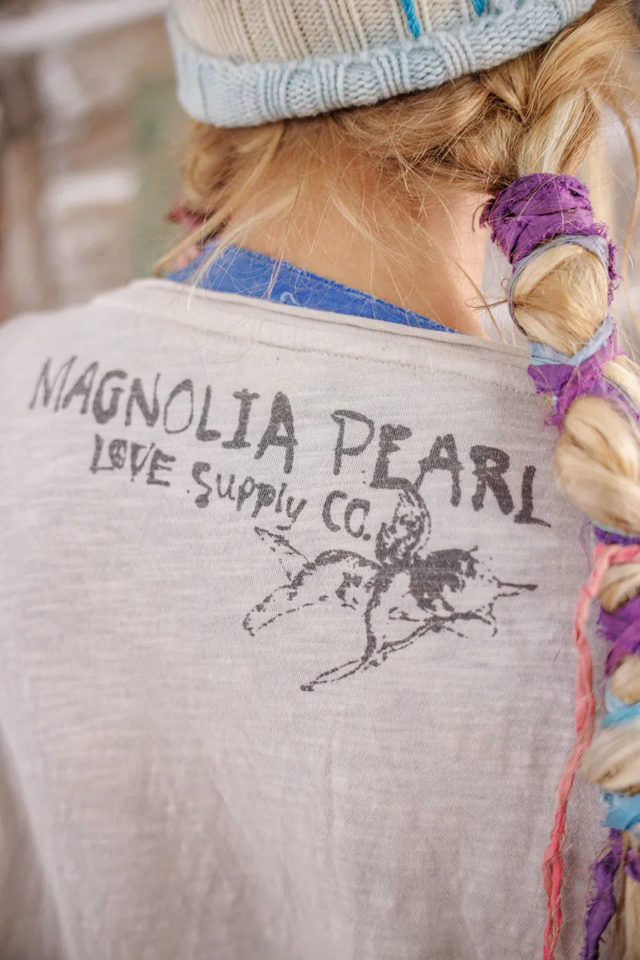 Messenger Viggo Tee sold by Magnolia Pearl product image thumbnail 4