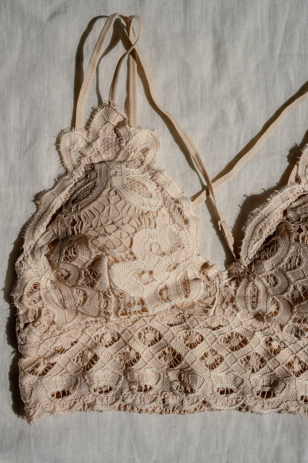 The Lacey sold by mahina product image thumbnail 3