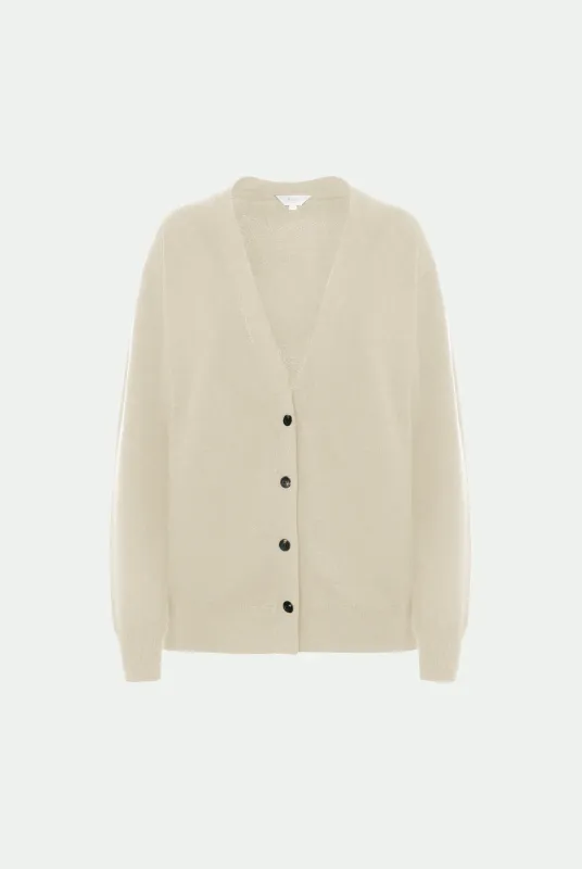 Cardigan in luxury cashmere sold by Malo