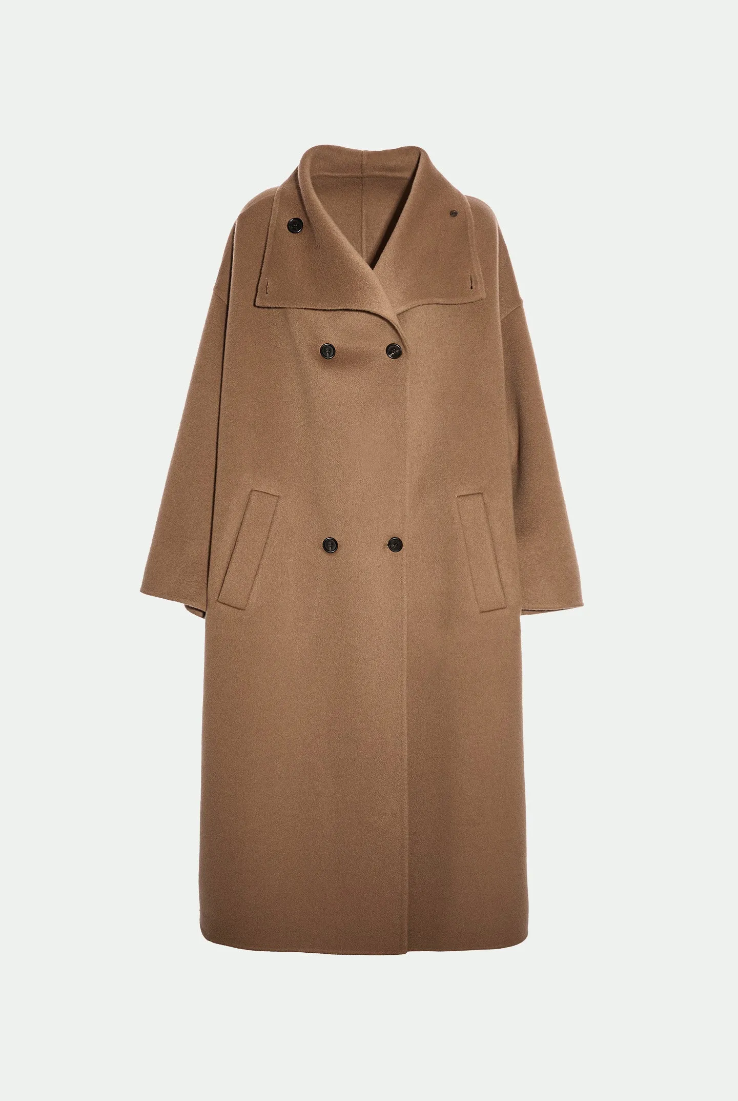 Cappotto in luxury cashmere sold by Malo