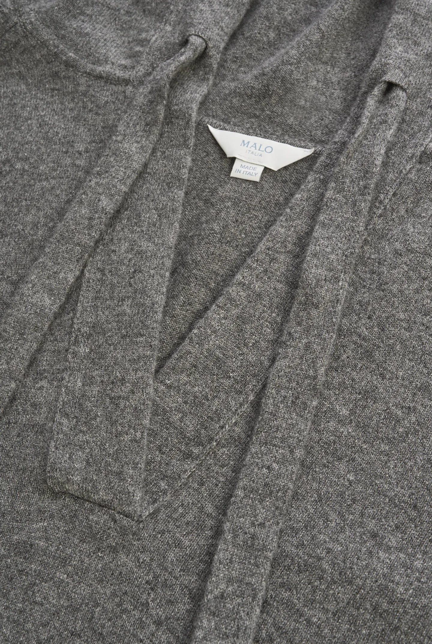 Felpa in luxury cashmere sold by Malo product image thumbnail 3