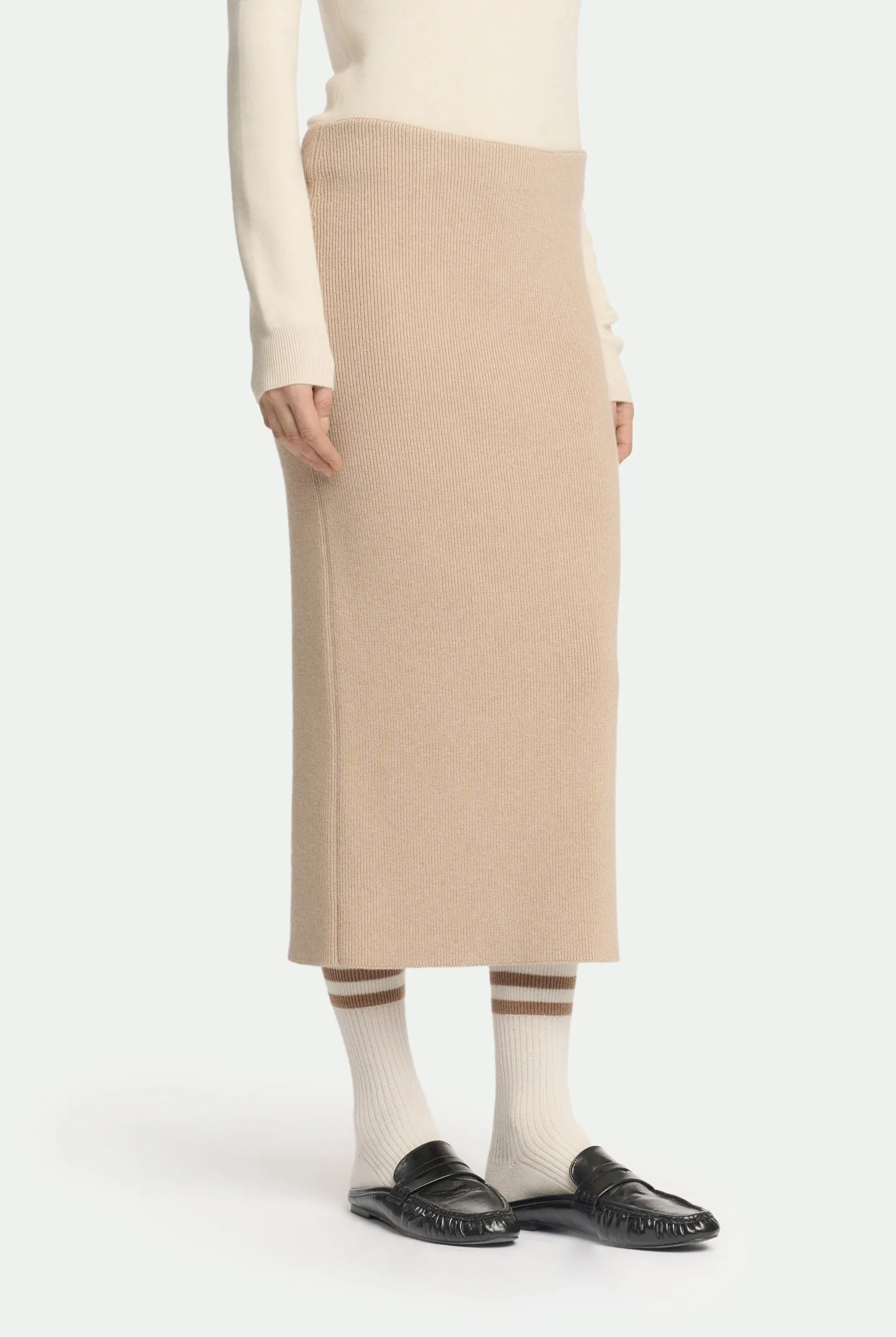 Gonna a coste in luxury cashmere sold by Malo product image thumbnail 4