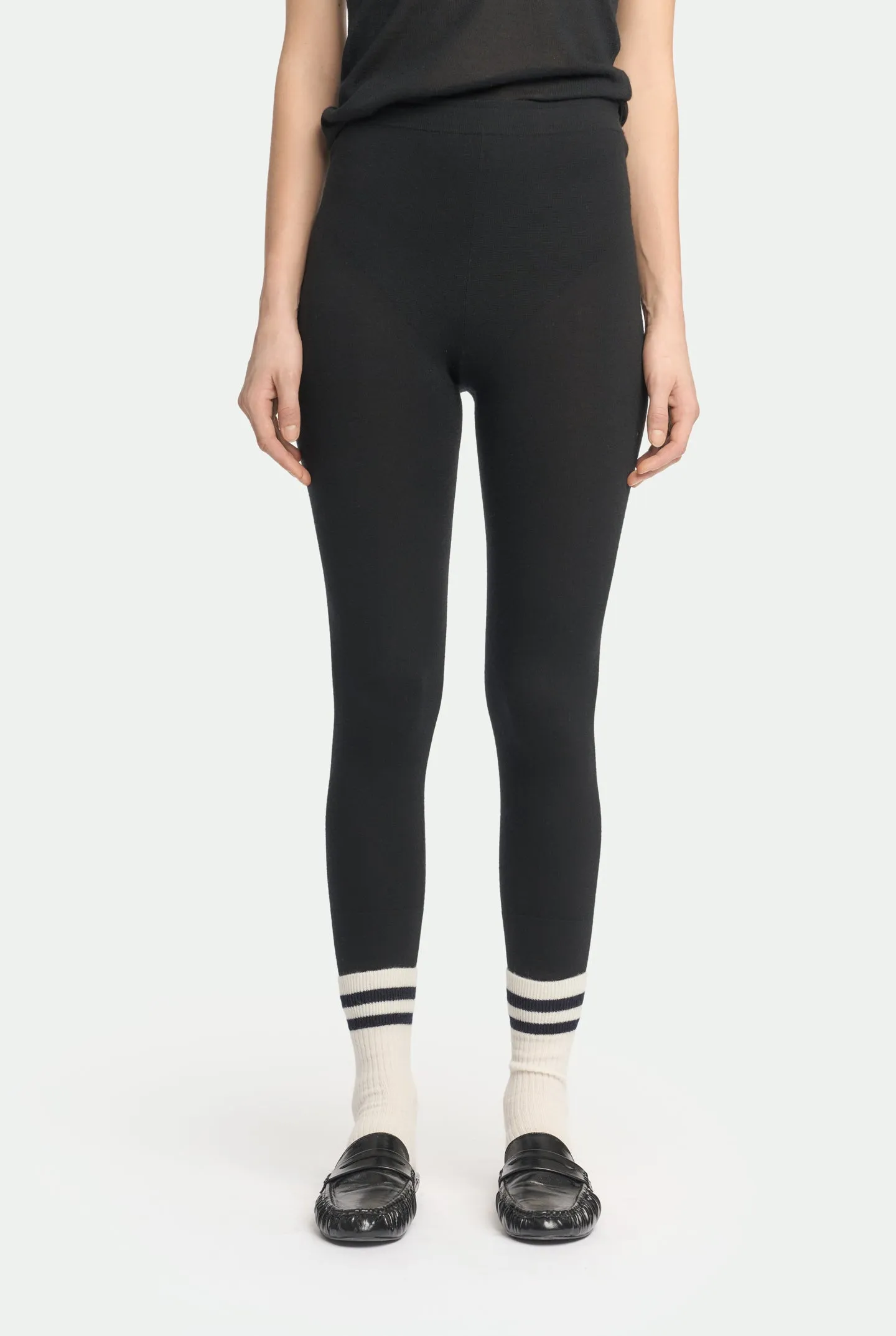 Leggings in luxury cashmere sold by Malo product image thumbnail 3