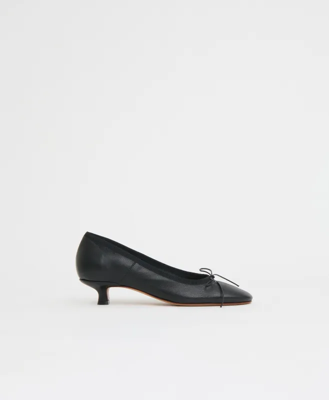 Dance Kitten - Black sold by Mansur Gavriel