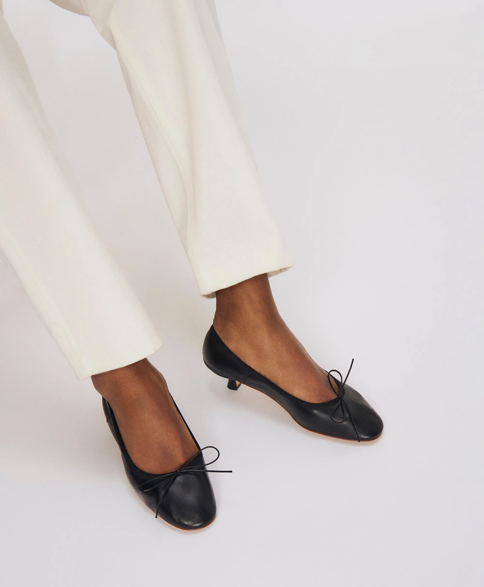 Dance Kitten - Black sold by Mansur Gavriel product image thumbnail 3