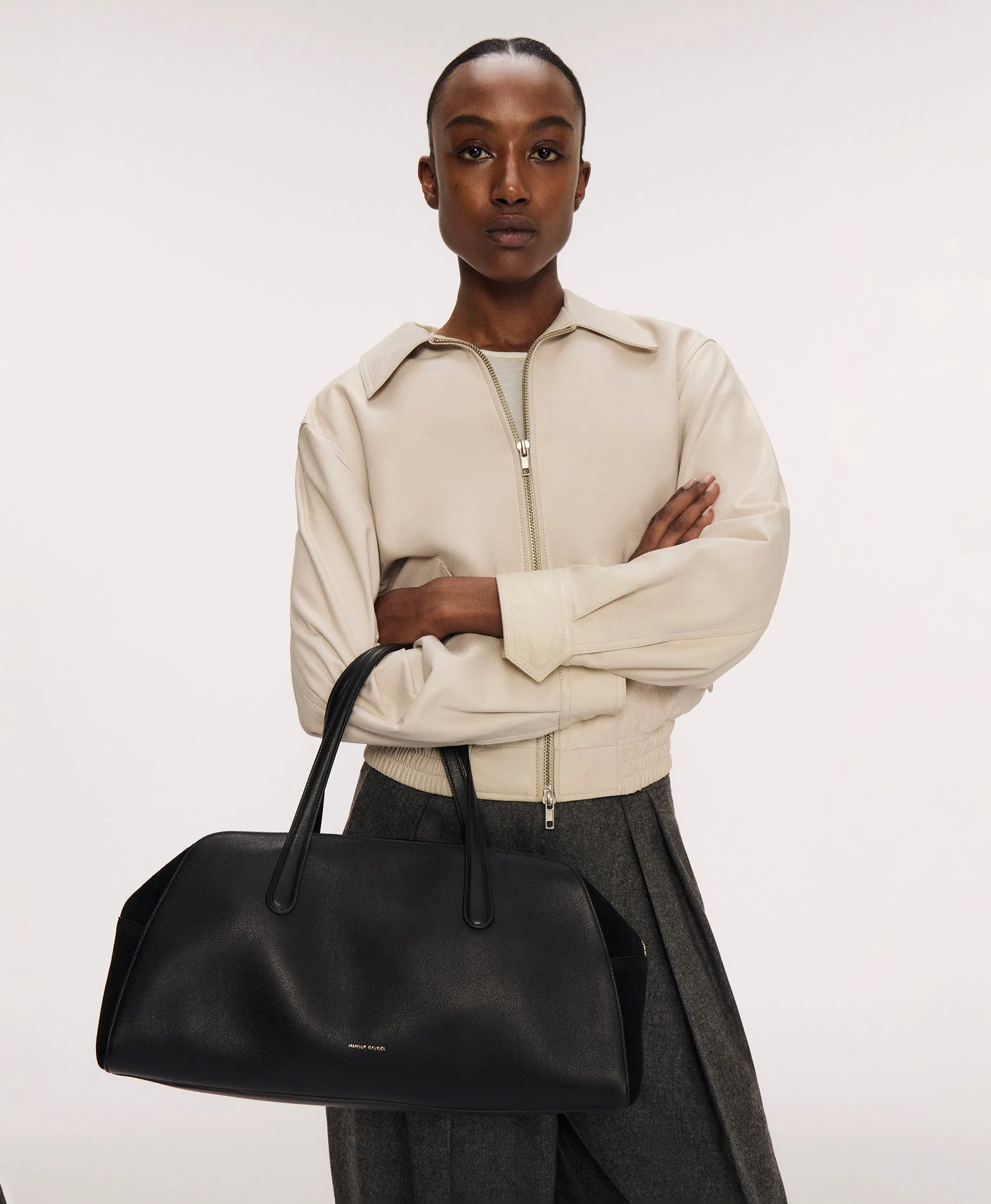 Large Helios - Black sold by Mansur Gavriel product image thumbnail 2