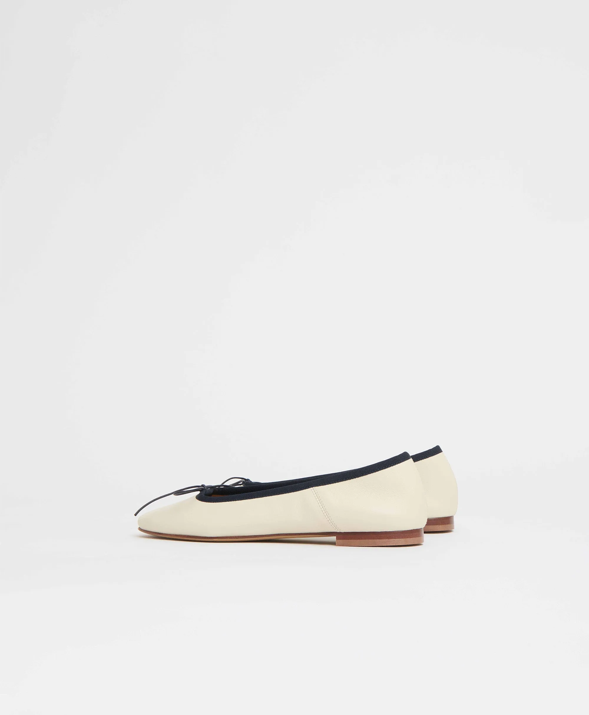 Dance Ballerina - Jasmine/Midnight sold by Mansur Gavriel product image thumbnail 5