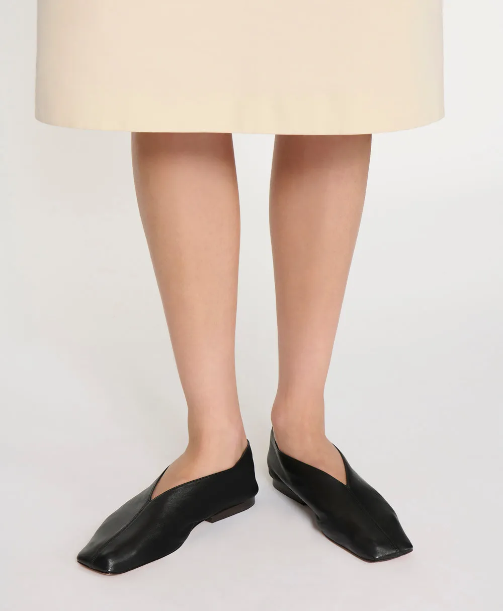 Square Soft V - Black sold by Mansur Gavriel product image thumbnail 2