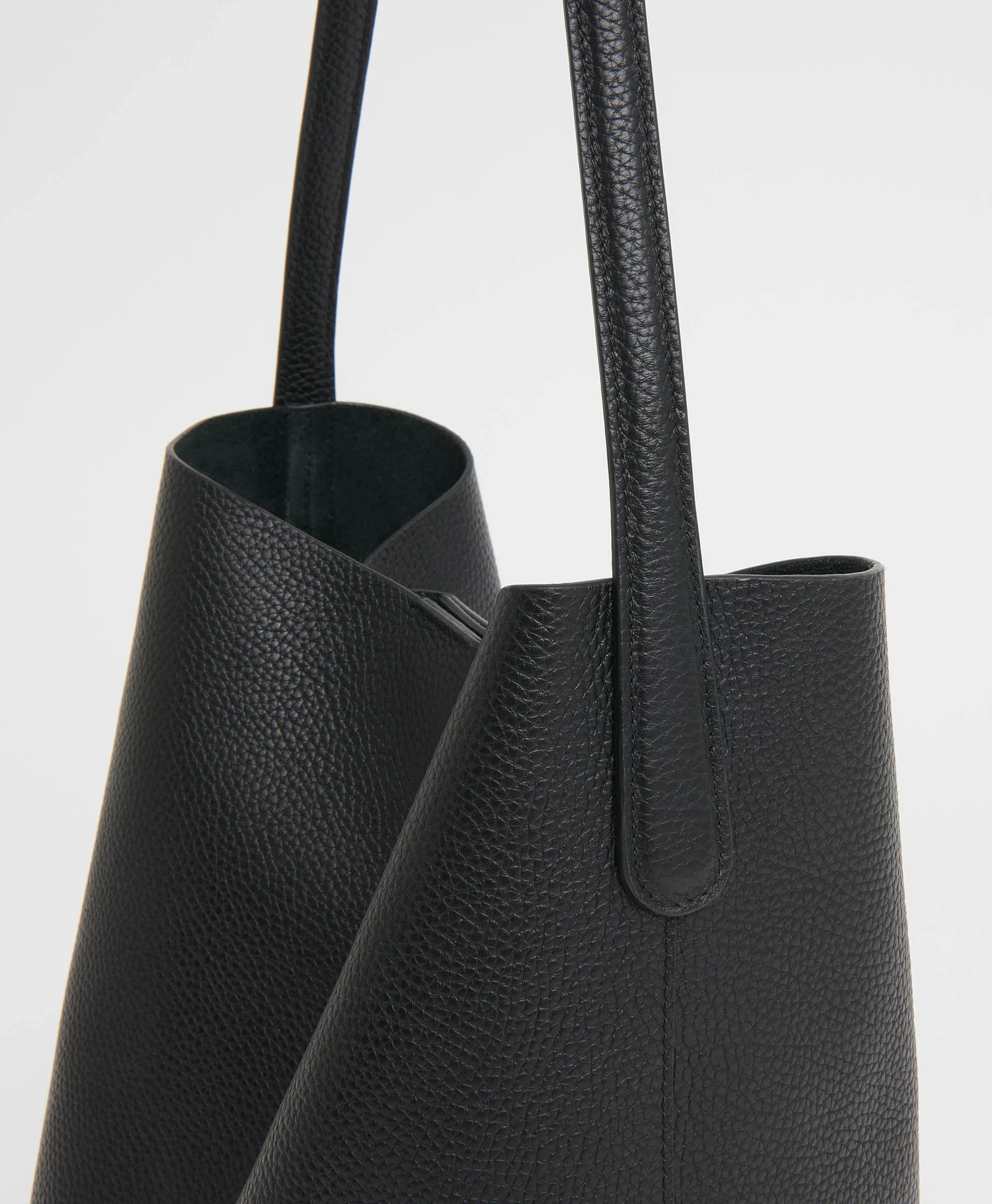 Everyday Cabas - Black sold by Mansur Gavriel product image thumbnail 4