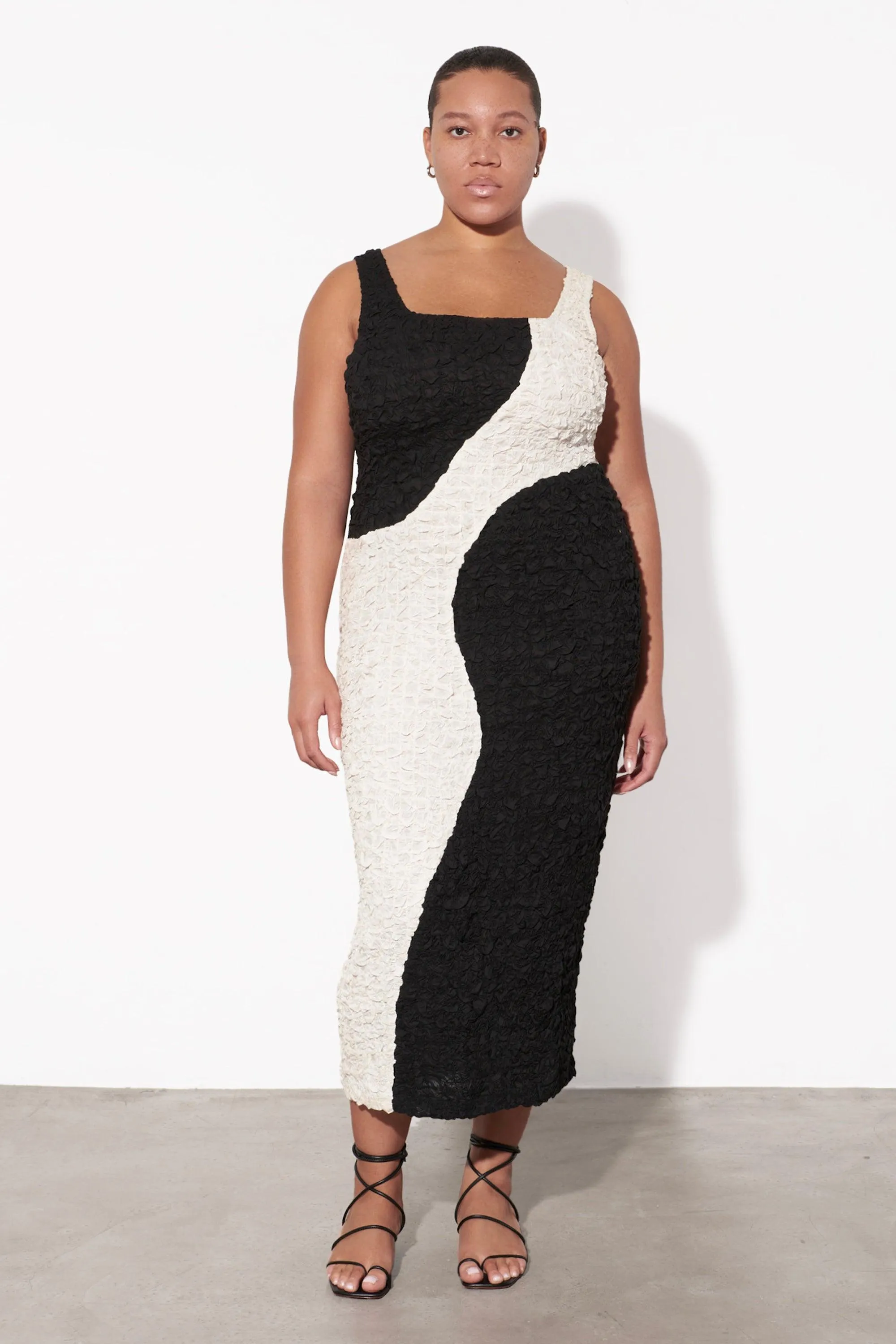 FULL CIRCLE Sloan Dress sold by Mara Hoffman product image thumbnail 4