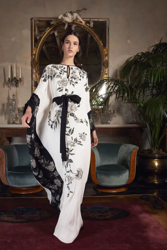 Look 18 made by Marchesa